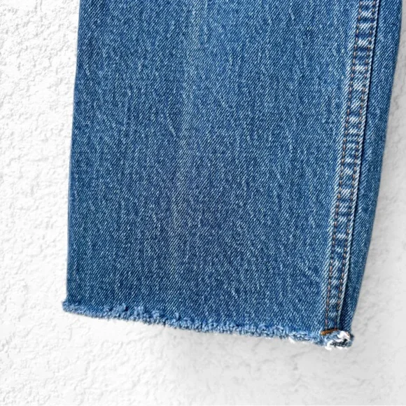 Abercrombie & Fitch Ultra High Rise 90s Straight Jean | Medium Raw Hem | NWOT - Picture 10 of 13